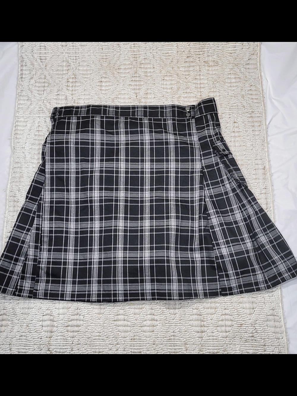 Scarlet Darkness Black & Gray Plaid Cargo Kilt Skirt - Goth / Grunge - Medium - Picture 6 of 16